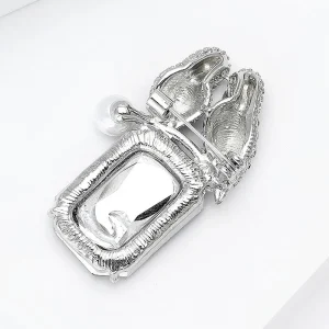 گل سینه طرح کبوتر کد 54840